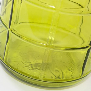 Vaso in vetro verde Ø28H57