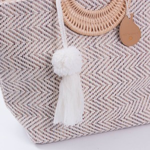 Borsa in cotone con manici in rattan 48H33