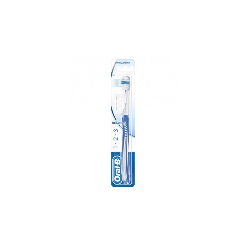 Oral B 123 Indicator 40 Medio Spazzolino C/Cappuccio