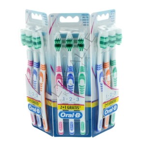 Oral B 123 Spazzolini 40 Medi